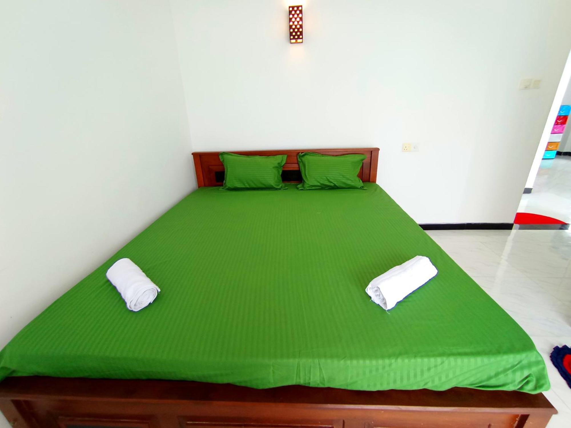 Hotel Blue Waves Ocean Mirissa Zewnętrze zdjęcie